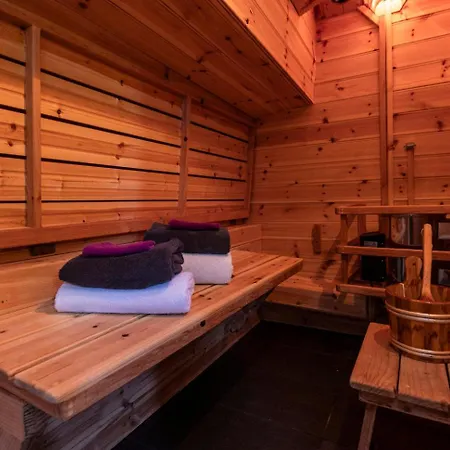Anna Houseboat אמסטרדם