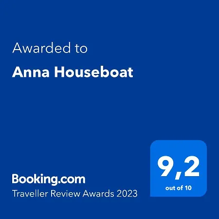Bateau-hôtel Anna Houseboat *
